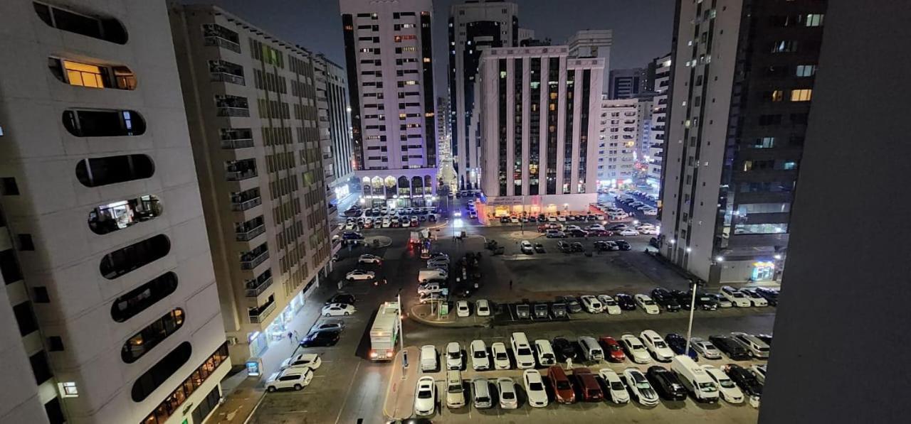 Sharing Motel Rooms Abu Dabi Dış mekan fotoğraf