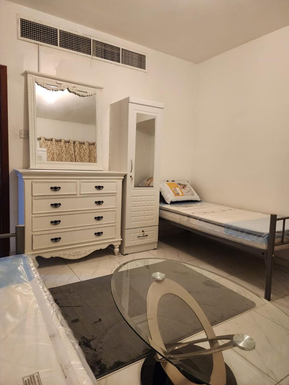 Sharing Motel Rooms Abu Dabi Dış mekan fotoğraf